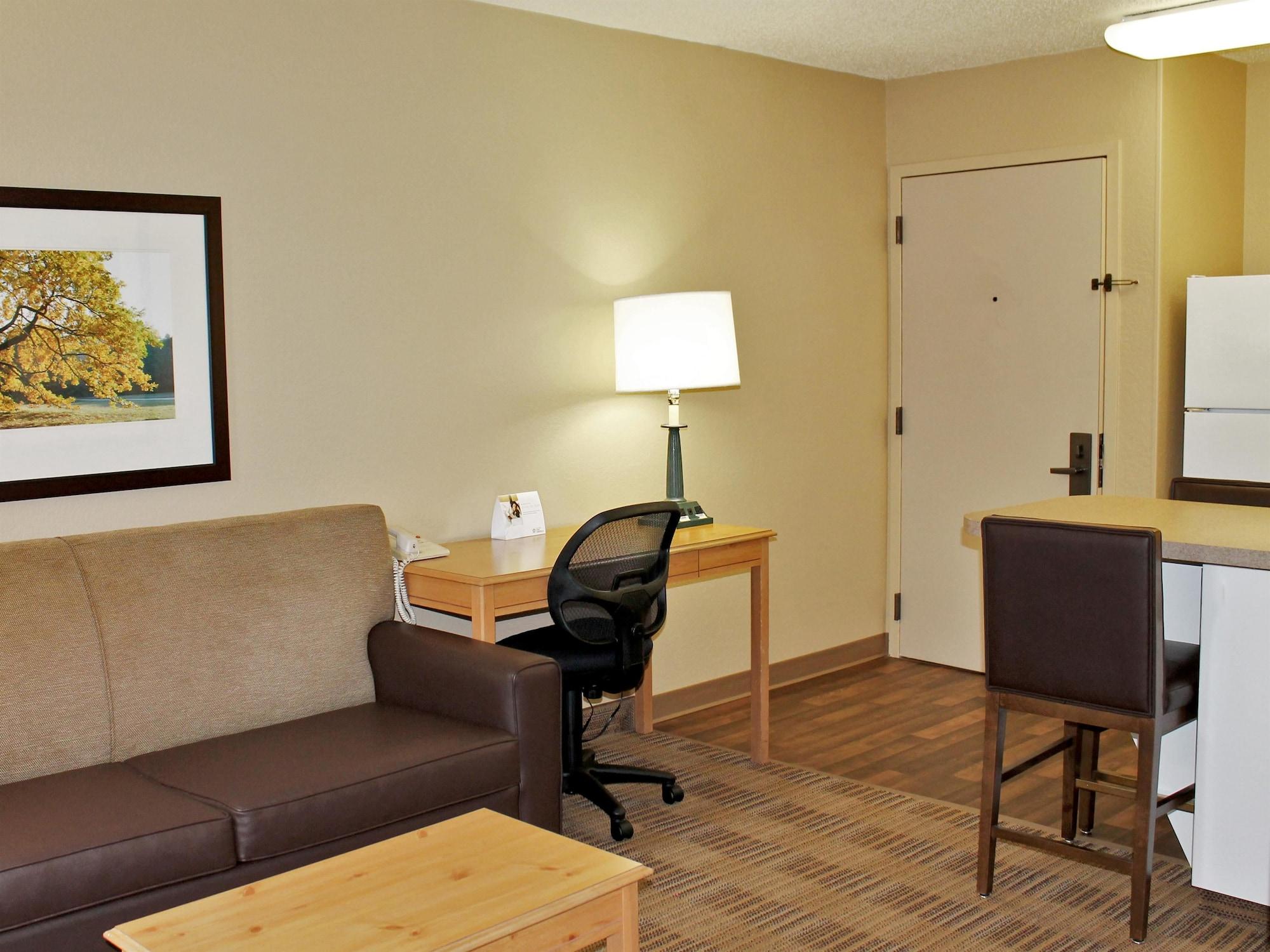 Extended Stay America Select Suites - Chicago - Naperville - East Exterior foto